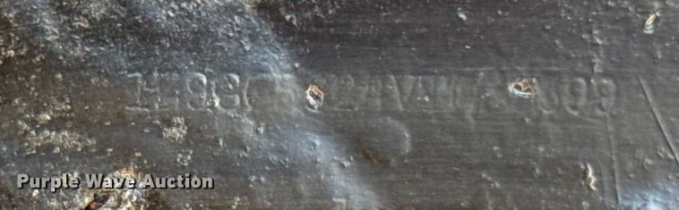 image for item DV5921 1997 Bear  Boar car carrier