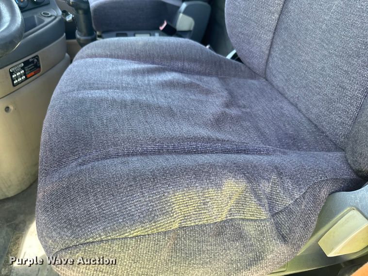 image for item DX1482 2014 Freightliner Cascadia semi truck