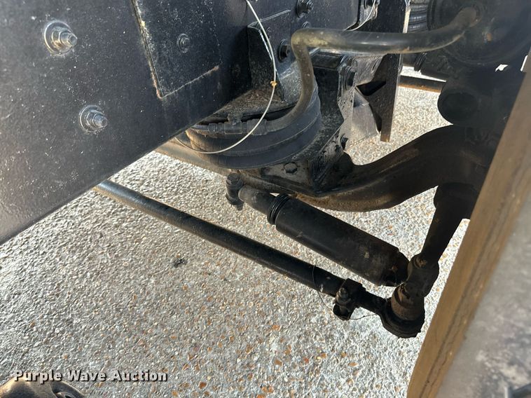 image for item EE7563 2007 Mack dump truck