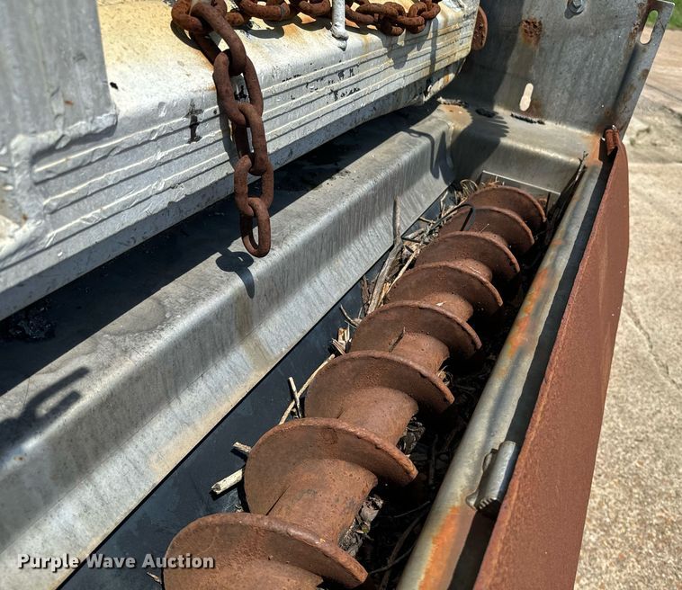 image for item EE7564 2000 Mack dump truck