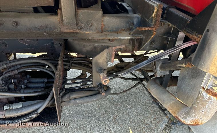 image for item EE7564 2000 Mack dump truck