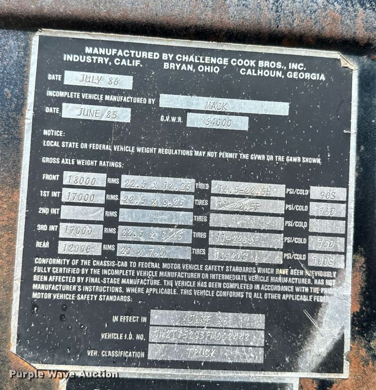 image for item EE7565 1987 Mack ready mix truck