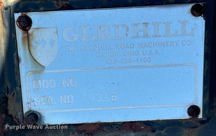 image for item EE7567 2001 Mack dump truck