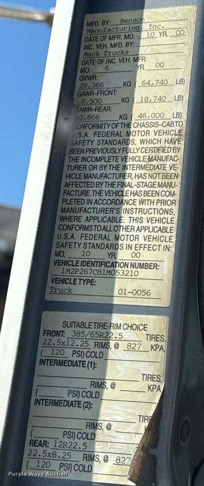 image for item EE7567 2001 Mack dump truck