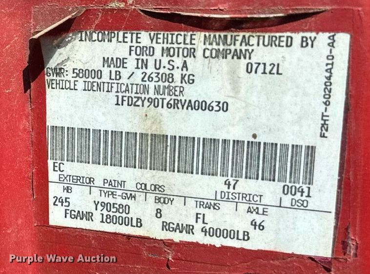 image for item EE7568 1994 Ford L9000 dump truck