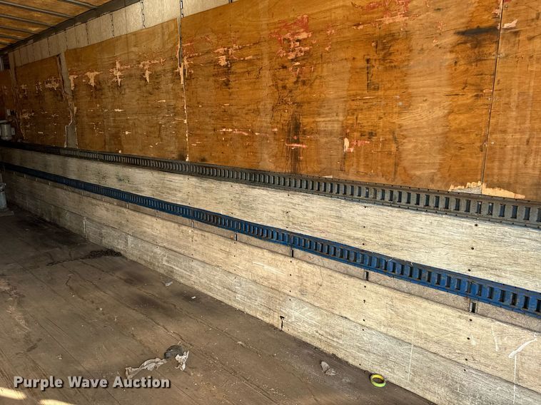 image for item EE7569 1999 Trailmobile dry van trailer