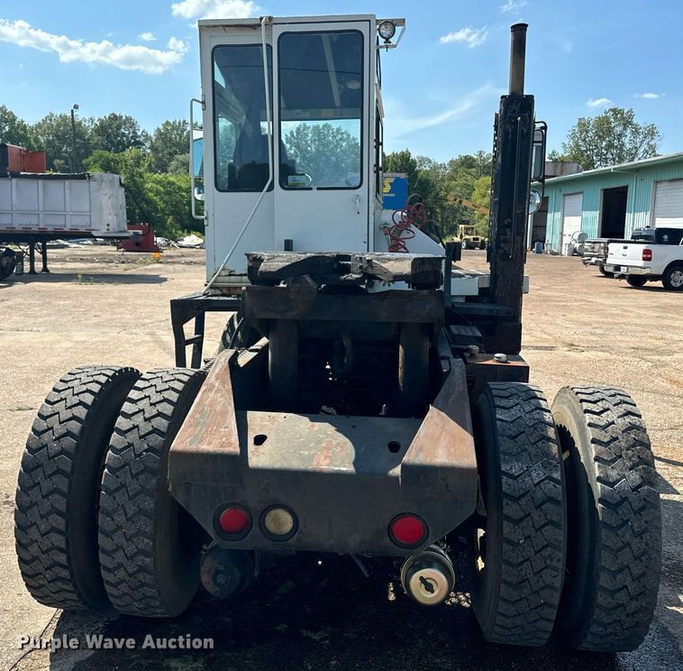 image for item EE7570 1994 Ottawa  30 yard truck