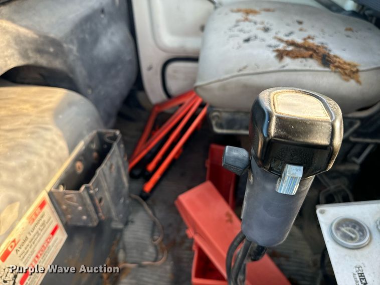 image for item EE7574 1994 Ford L9000 ready mix truck