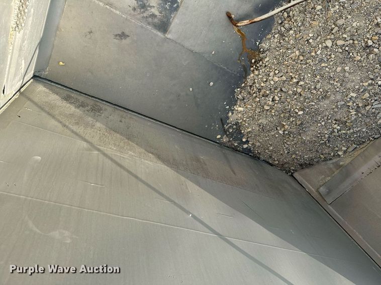 image for item EE7635 1997 Travis end dump trailer