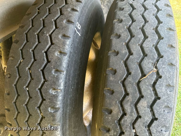 image for item EE7635 1997 Travis end dump trailer