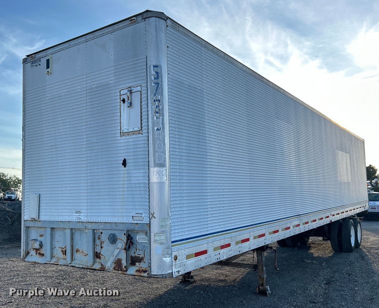 image for item EG0985 1982 Hobbs Trailers dry van trailer