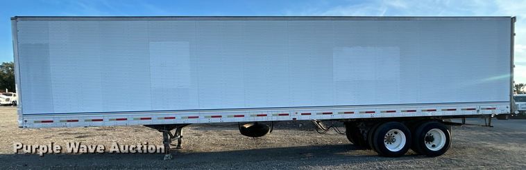 image for item EG0985 1982 Hobbs Trailers dry van trailer