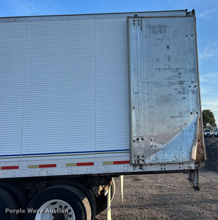 image for item EG0985 1982 Hobbs Trailers dry van trailer