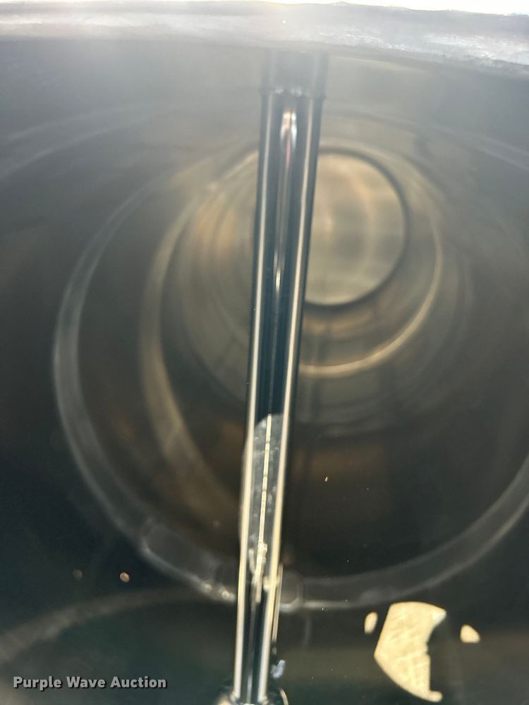 image for item EG0991 1987 Polar SRJ3 tank trailer