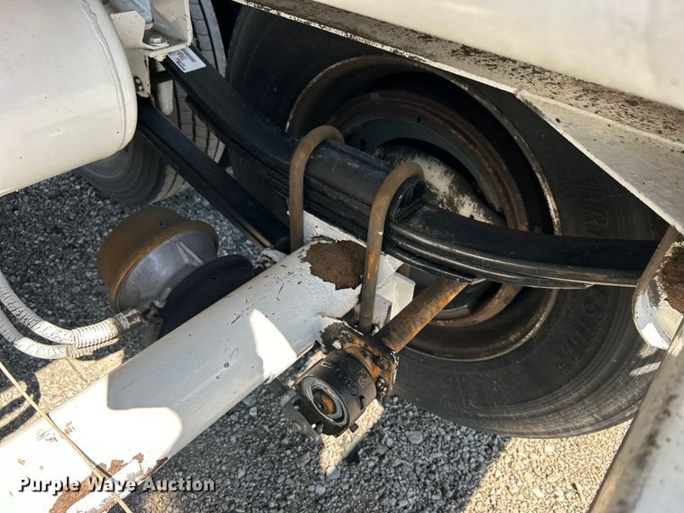 image for item EG0991 1987 Polar SRJ3 tank trailer