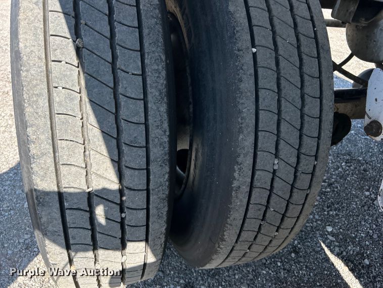 image for item EG0991 1987 Polar SRJ3 tank trailer