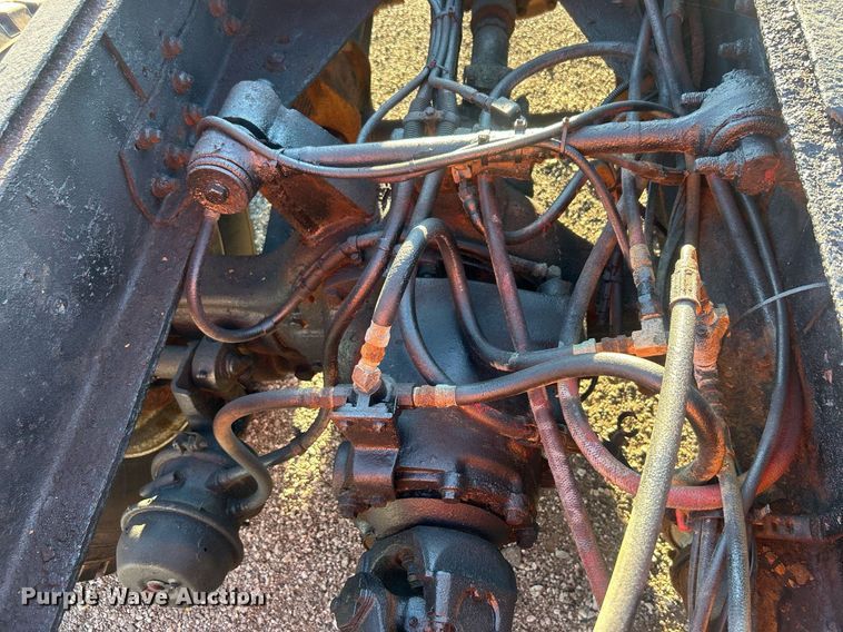 image for item EG1016 1996 International  Paystar 5000 truck cab and chassis