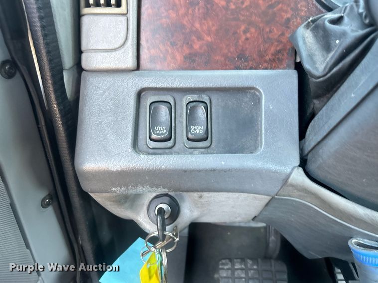 image for item EG1028 2009 Freightliner  Century Class semi truck