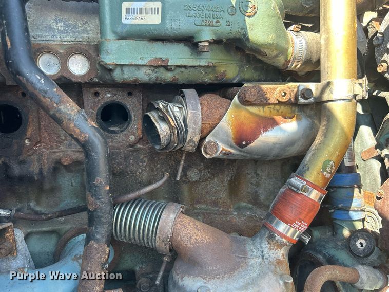 image for item EG1028 2009 Freightliner  Century Class semi truck