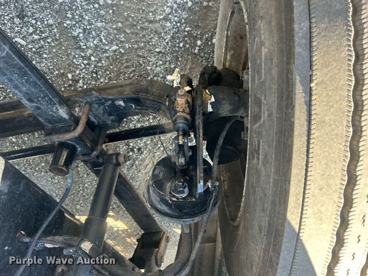 image for item EG1028 2009 Freightliner  Century Class semi truck