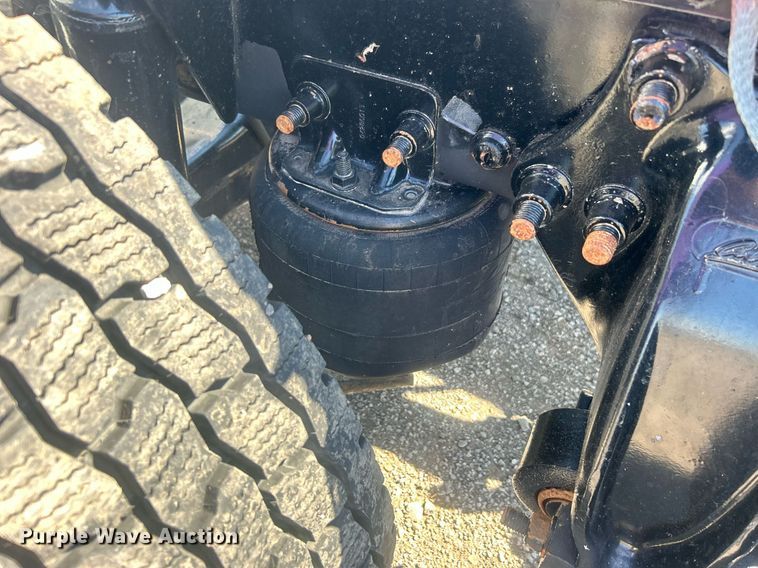 image for item EG1028 2009 Freightliner  Century Class semi truck