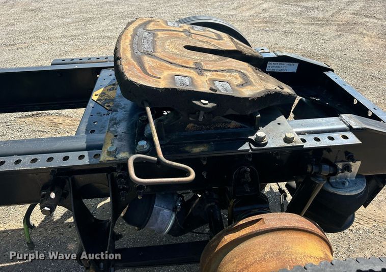 image for item EG1029 2008 International  9200i semi truck