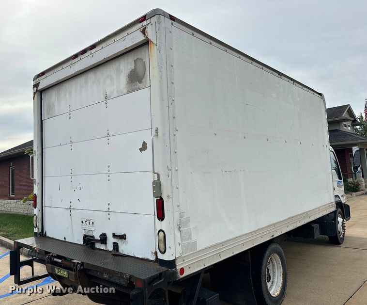 image for item EH7004 2007 Ford LCF 450 Box truck