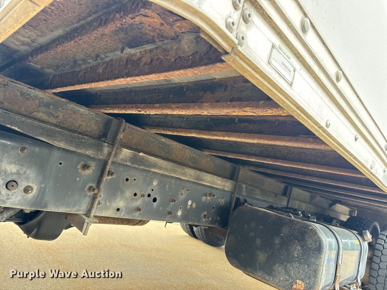 image for item EH7004 2007 Ford LCF 450 Box truck