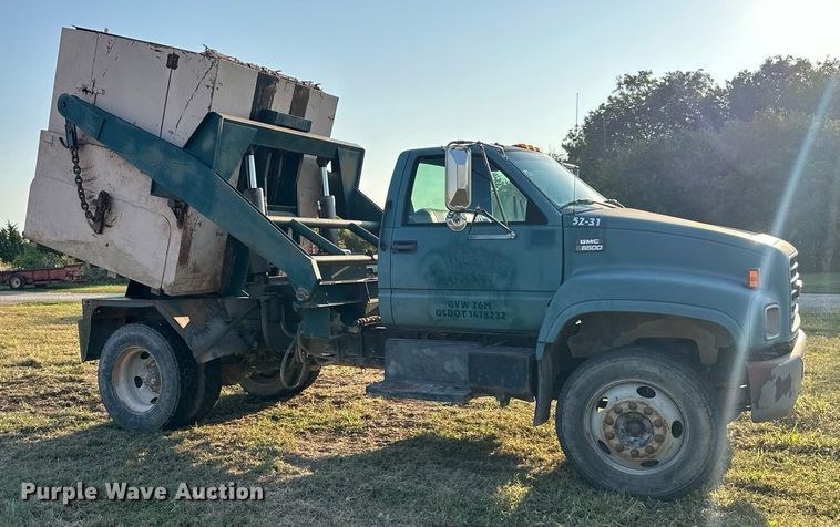 image for item EJ7245 1999 GMC C6500 refuse truck