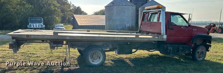 image for item EJ7246 1992 GMC  Topkick C6500 rollback truck