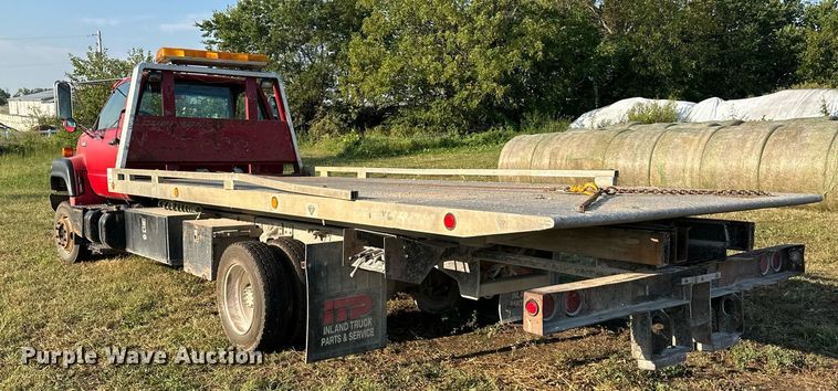 image for item EJ7246 1992 GMC  Topkick C6500 rollback truck