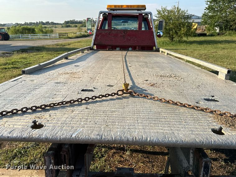 image for item EJ7246 1992 GMC  Topkick C6500 rollback truck