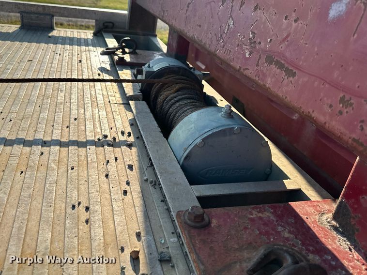 image for item EJ7246 1992 GMC  Topkick C6500 rollback truck