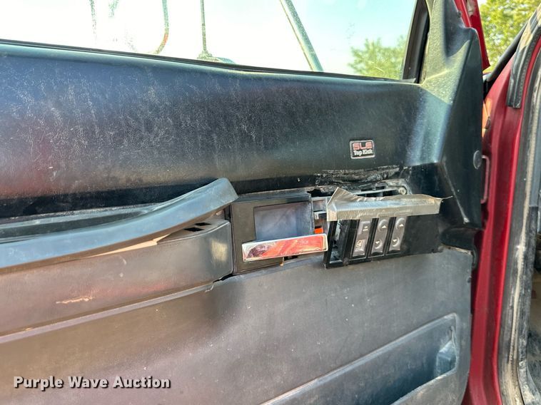 image for item EJ7246 1992 GMC  Topkick C6500 rollback truck