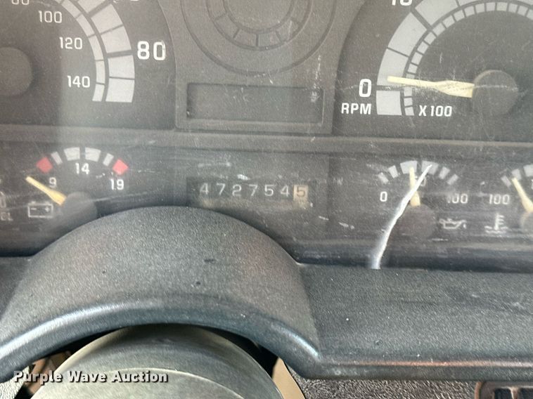 image for item EJ7246 1992 GMC  Topkick C6500 rollback truck