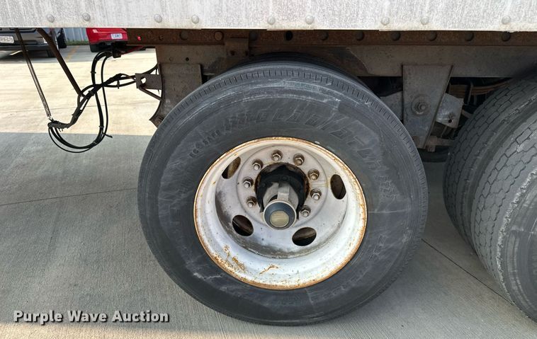 image for item EJ7279 2006 Great Dane dry van trailer