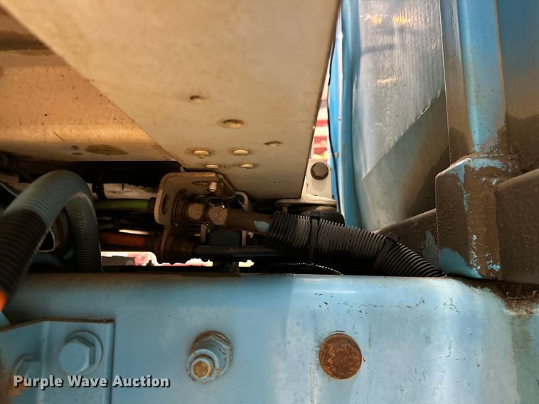 image for item EJ8925 2007 Peterbilt  379 semi truck