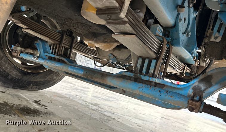 image for item EJ8925 2007 Peterbilt  379 semi truck