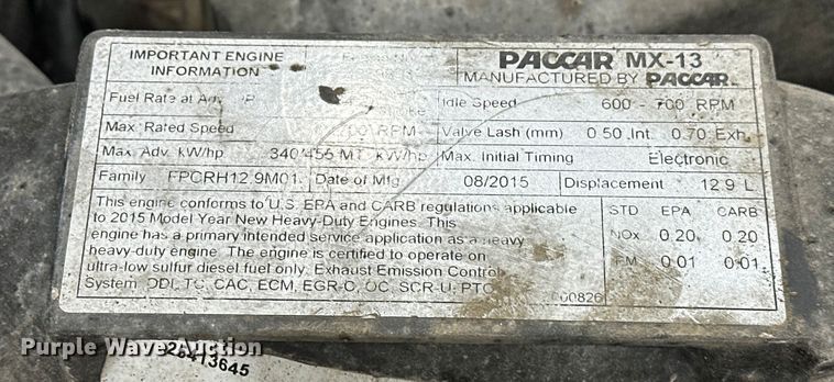image for item EJ8929 2015 Peterbilt  389 semi truck