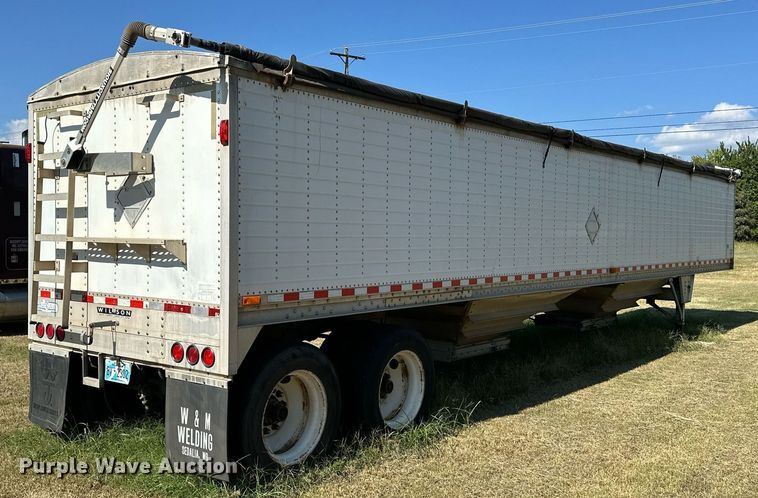 image for item EJ8982 1998 Wilson DWH-400 grain trailer