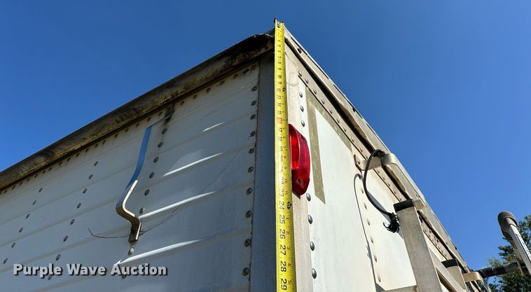 image for item EJ8982 1998 Wilson DWH-400 grain trailer