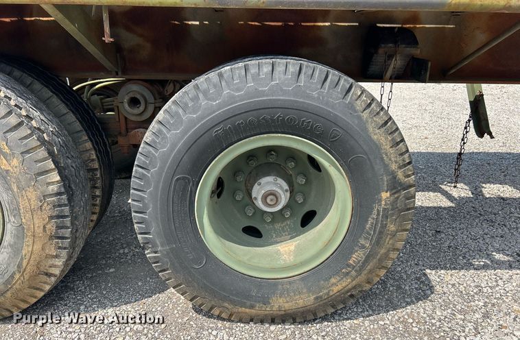 image for item EK3287 1991 Dynaweld M871A2 flatbed trailer