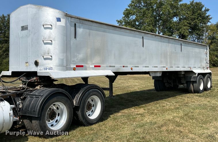 image for item EK3294 2006 Travis T/90 end dump trailer