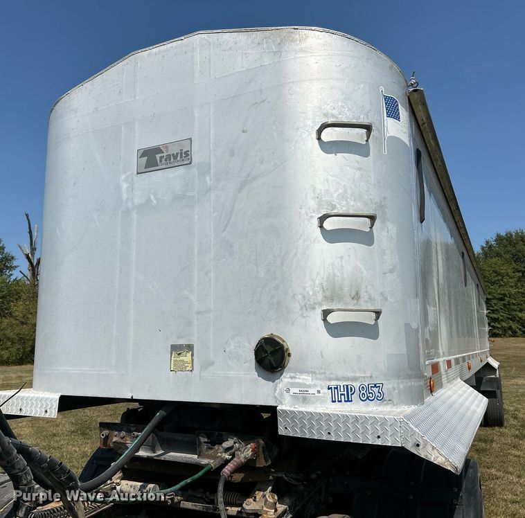 image for item EK3294 2006 Travis T/90 end dump trailer