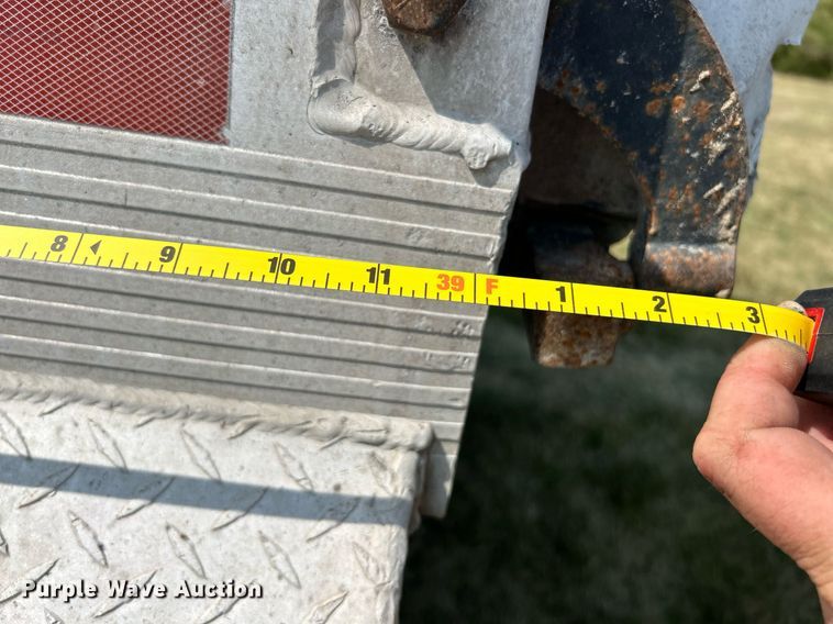 image for item EK3294 2006 Travis T/90 end dump trailer