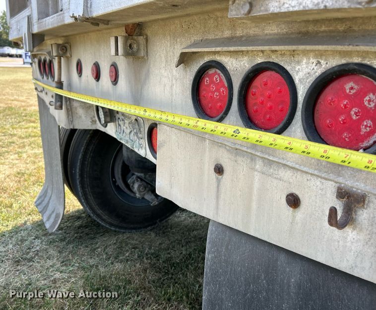 image for item EK3294 2006 Travis T/90 end dump trailer