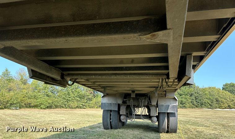 image for item EK3294 2006 Travis T/90 end dump trailer