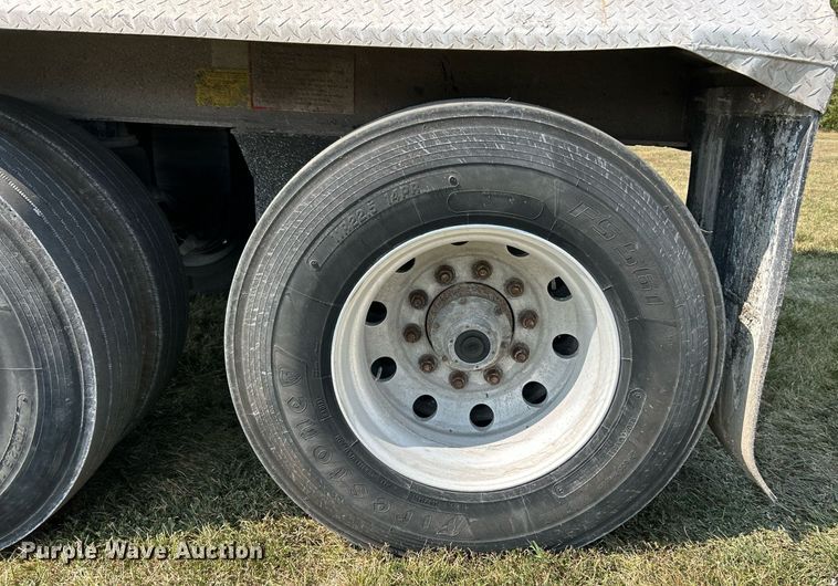 image for item EK3294 2006 Travis T/90 end dump trailer