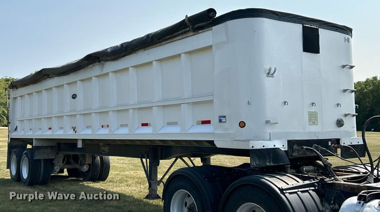 image for item EK3295 2005 Trailstar end dump trailer