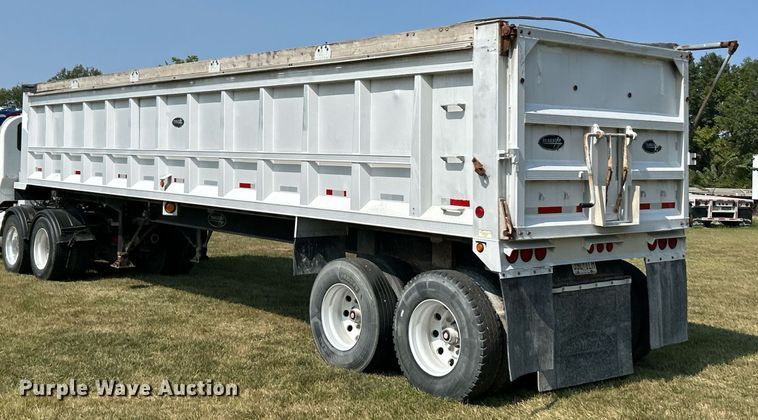 image for item EK3295 2005 Trailstar end dump trailer